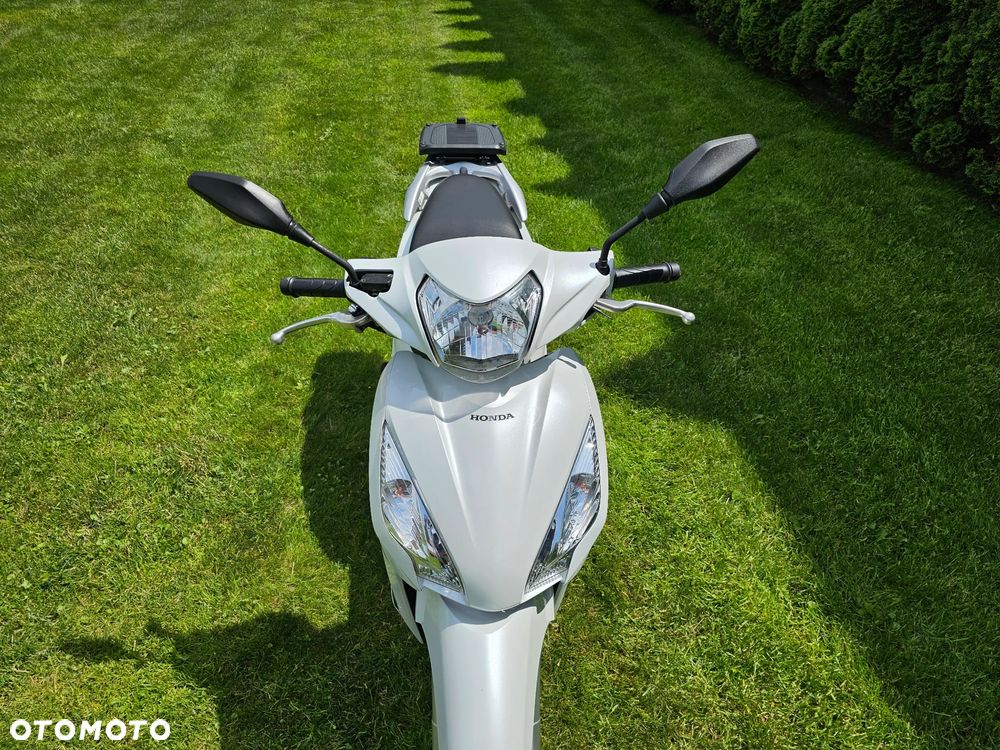 Honda Vision - 6