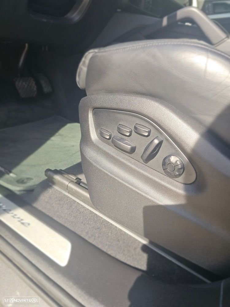 Porsche Cayenne E-Hybrid Tiptronic S Black Edition - 17