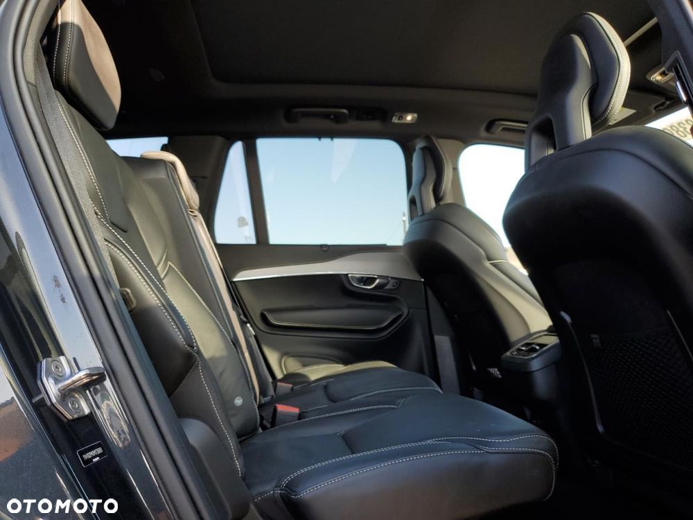 Volvo XC 90 T5 AWD R-Design 7os - 11
