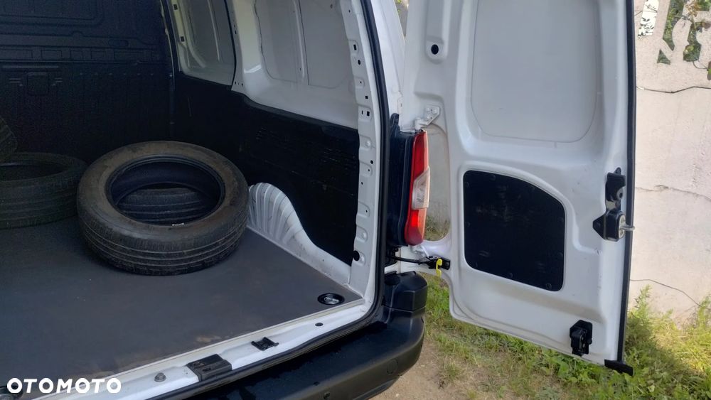 Toyota PROACE CITY - 10