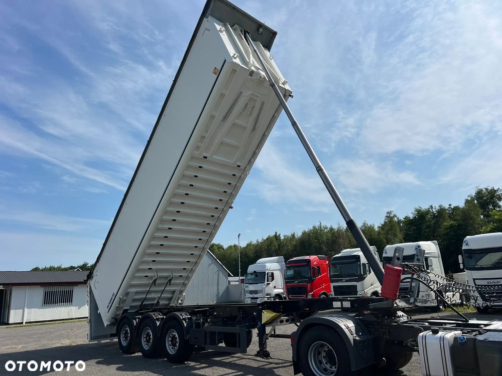 Schmitz Cargobull GOTHA SGF PODNOSZONA OŚ - 14