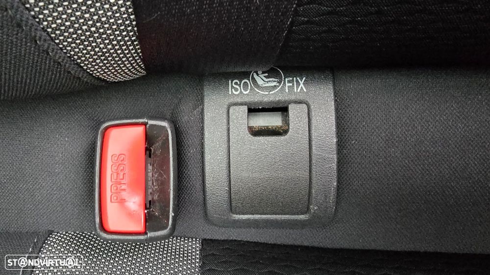 Nissan Qashqai 1.6 dCi Tekna Xtronic - 42