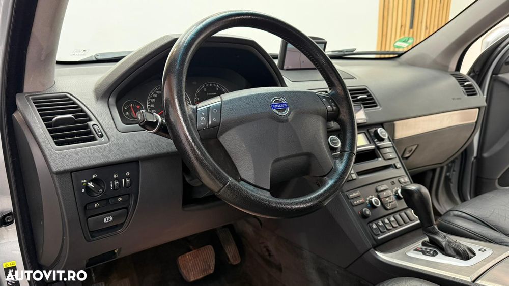 Volvo XC 90 D5 Aut. Kinetic - 26