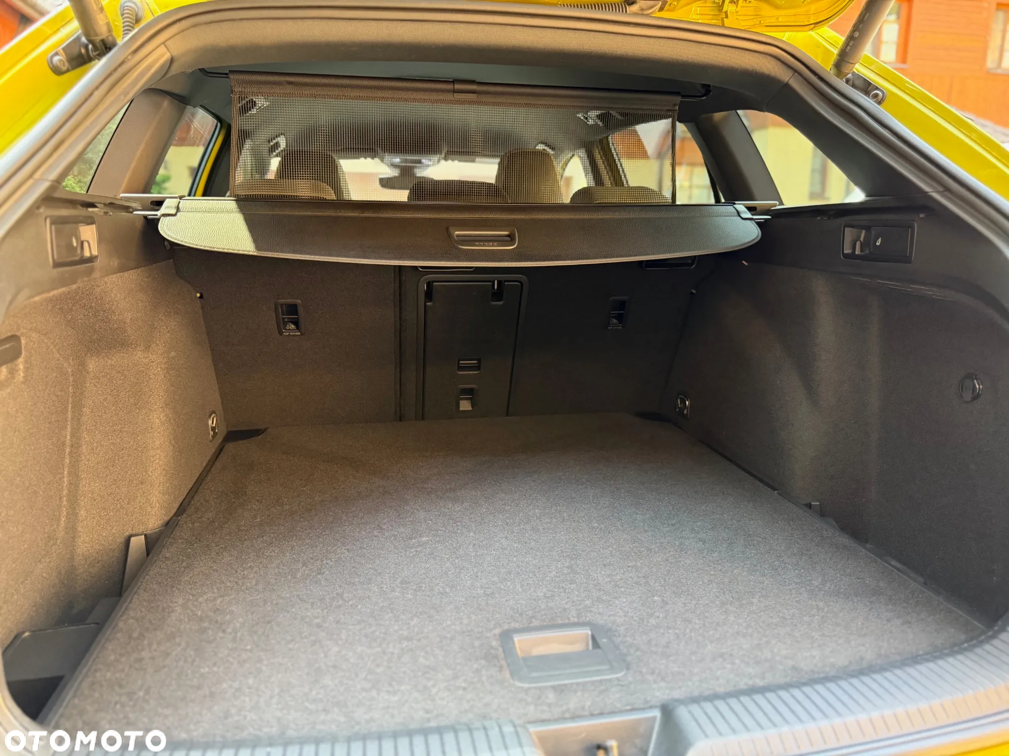 Volkswagen Golf - 11