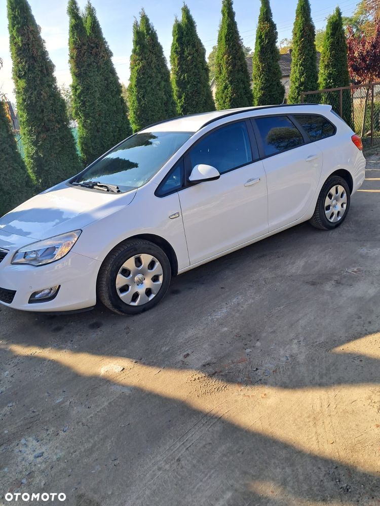 Opel Astra - 1