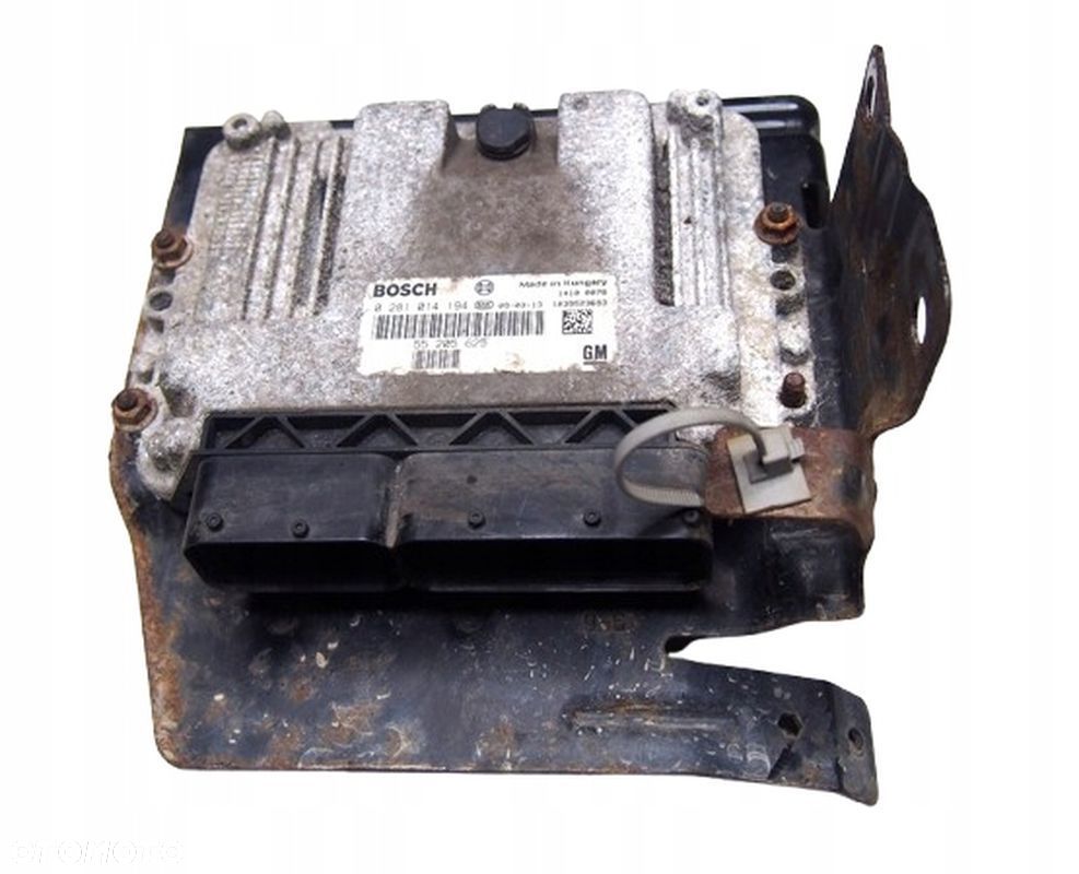 KOMPUTER STEROWNIK SILNIKA ASTRA H / ZAFIRA B 1.9 CDTI 55205625 0281014194 - 1