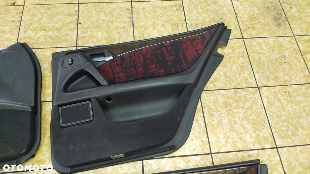 BOCZKI DRZWI KOMPLET SKÓRA DEKOR MERCEDES W211 - 5
