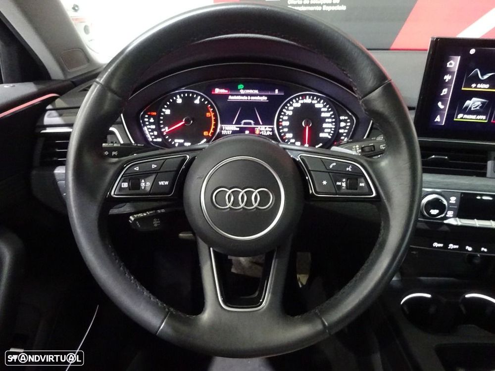 Audi A4 Avant 35 TDI S tronic - 13