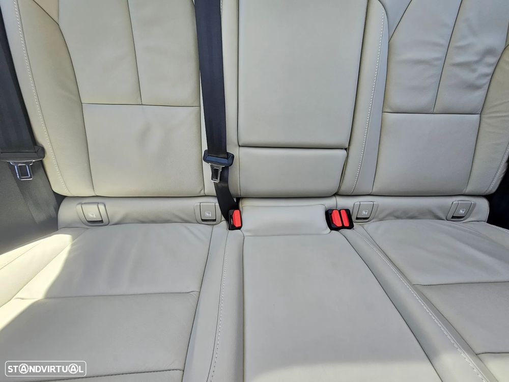 Volvo XC 40 1.5 T4 PHEV Inscription - 24