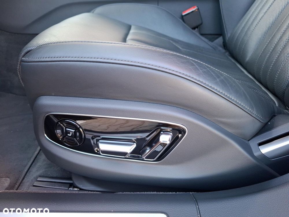 Audi A8 - 22
