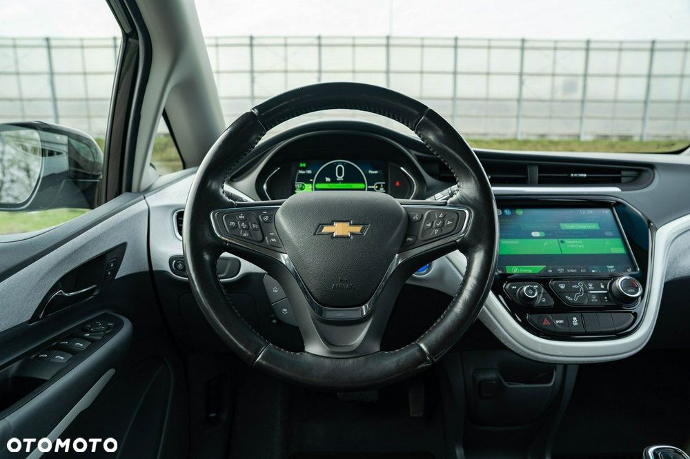 Chevrolet Bolt - 16