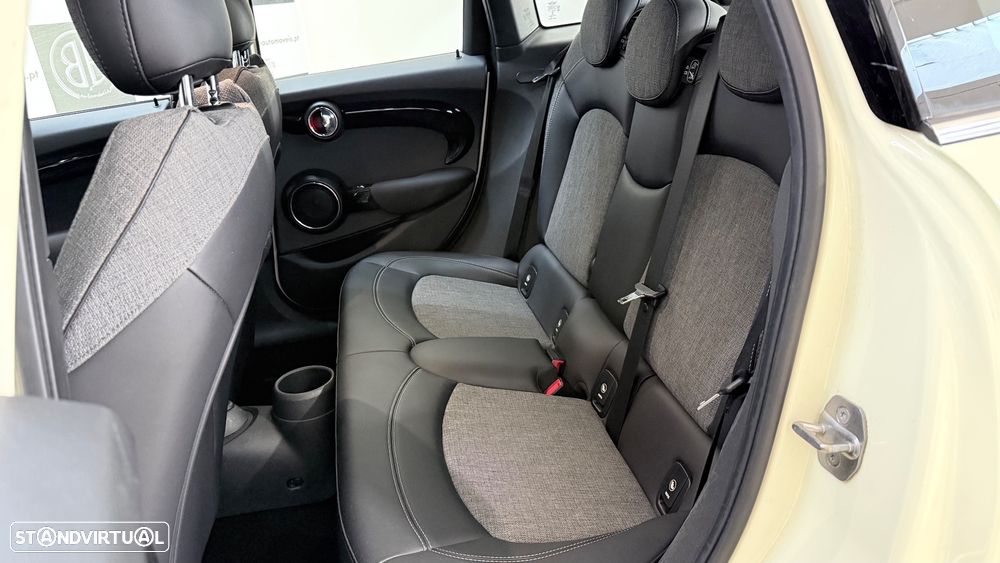 MINI 5 Portas Cooper Aut. - 20