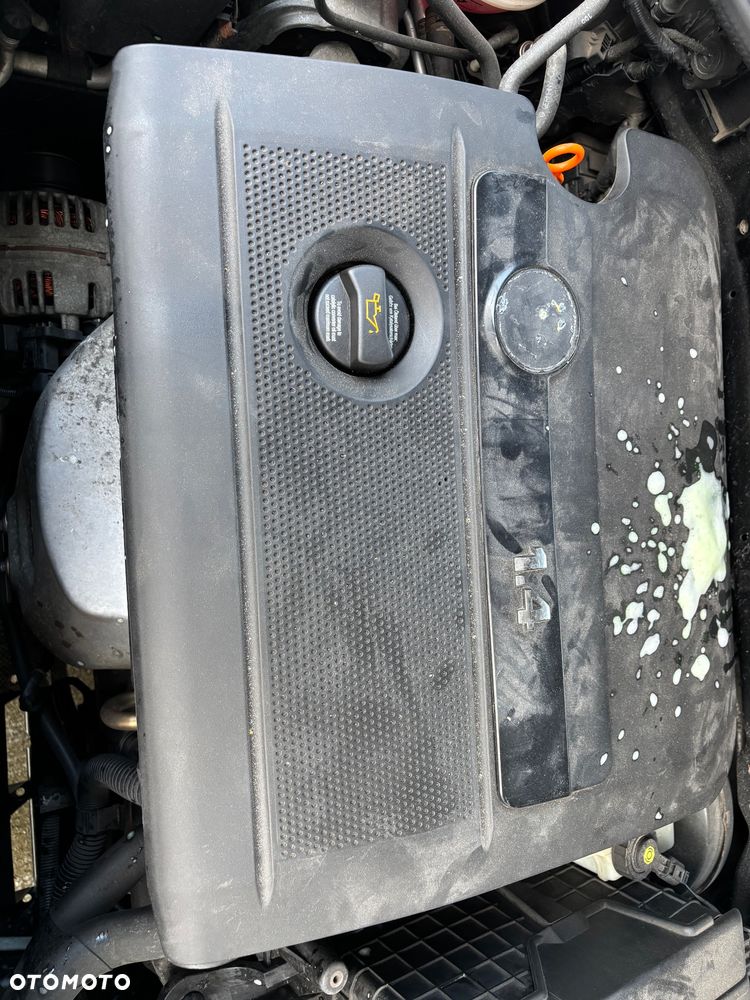 Volkswagen Golf - 15