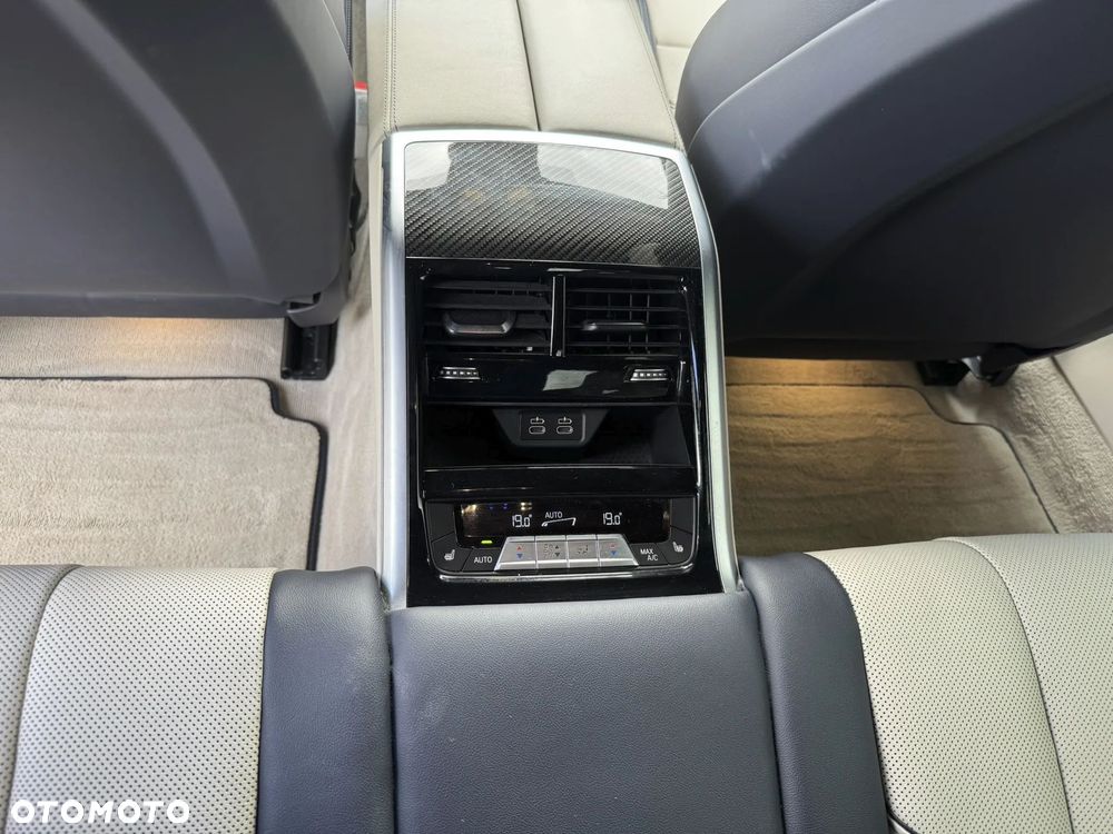BMW Seria 8 M850i xDrive - 8