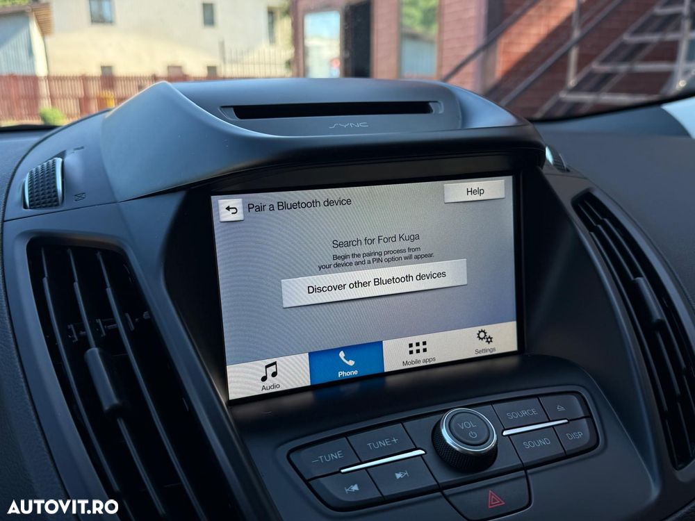 Ford Kuga - 12