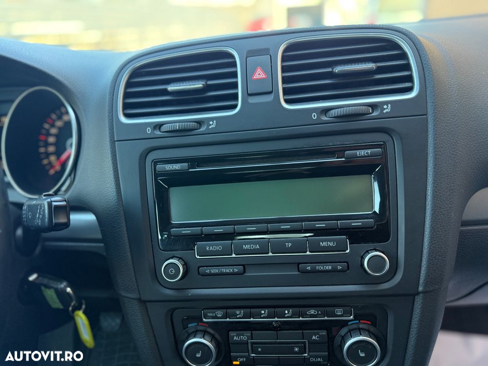 Volkswagen Golf 1.2 TSI BlueMotion Technology MATCH - 12