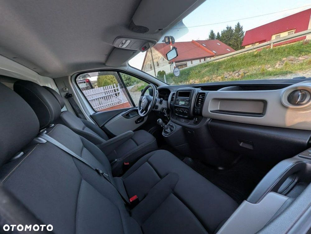 Renault Trafic - 15