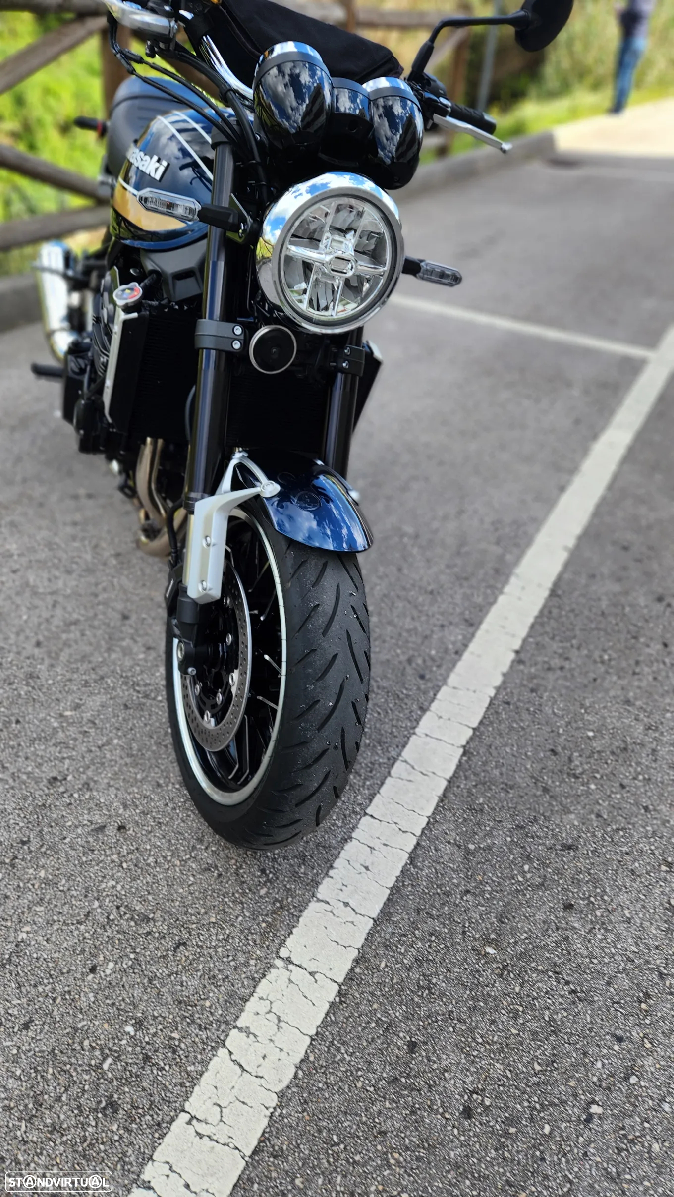 Kawasaki Z Z 900 RS - 11