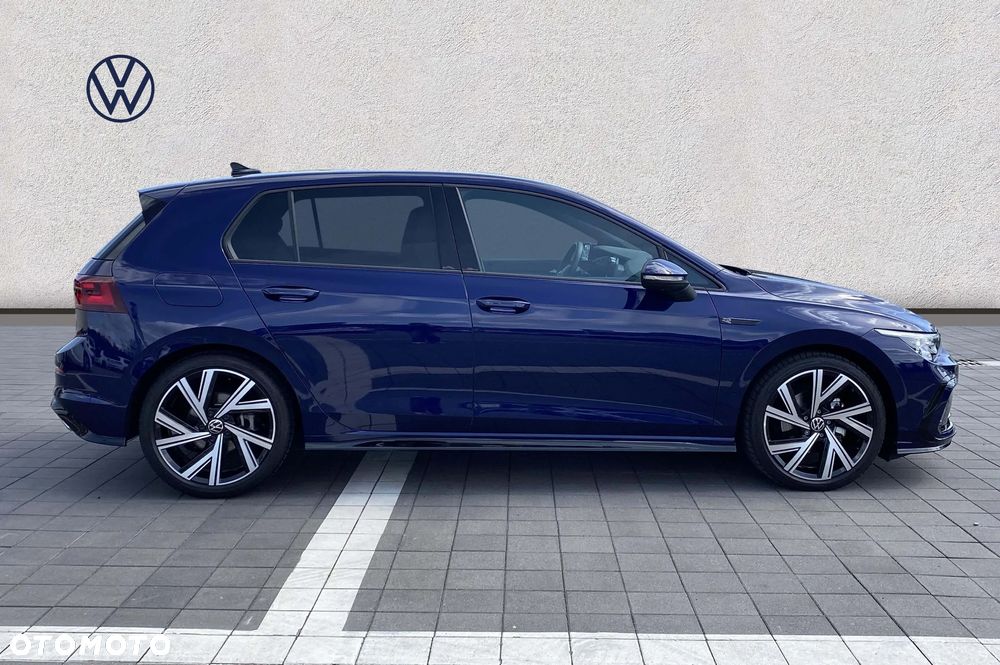 Volkswagen Golf - 6