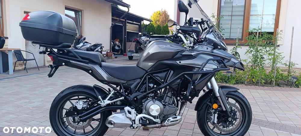 Benelli TRK 502 - 3