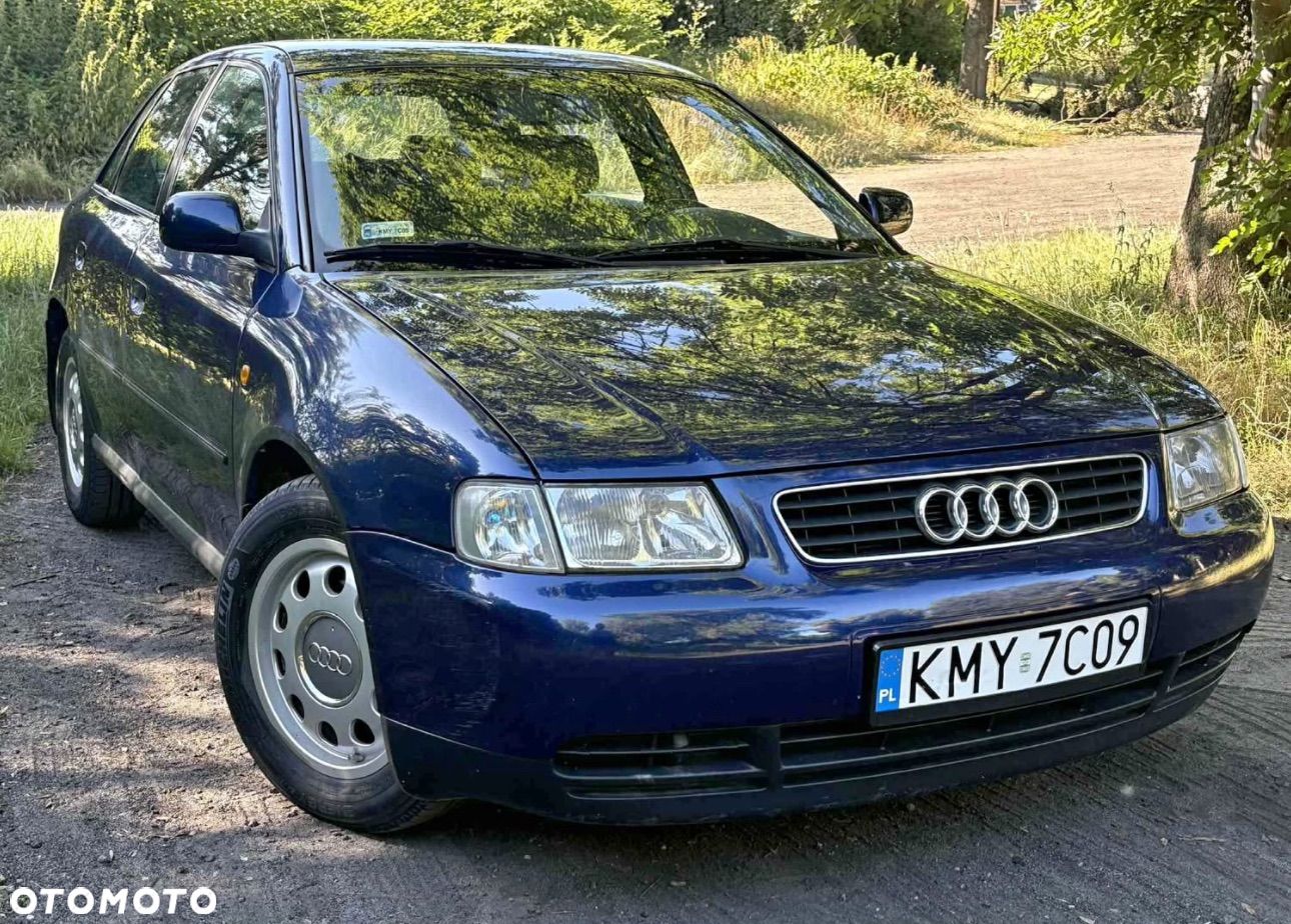 Audi A3 1.6 Ambiente - 1