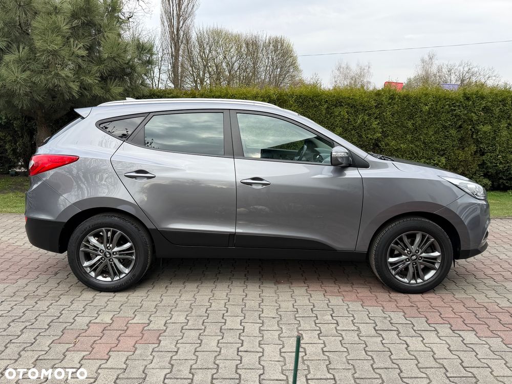 Hyundai ix35 blue 1.6 2WD Finale Gold - 9