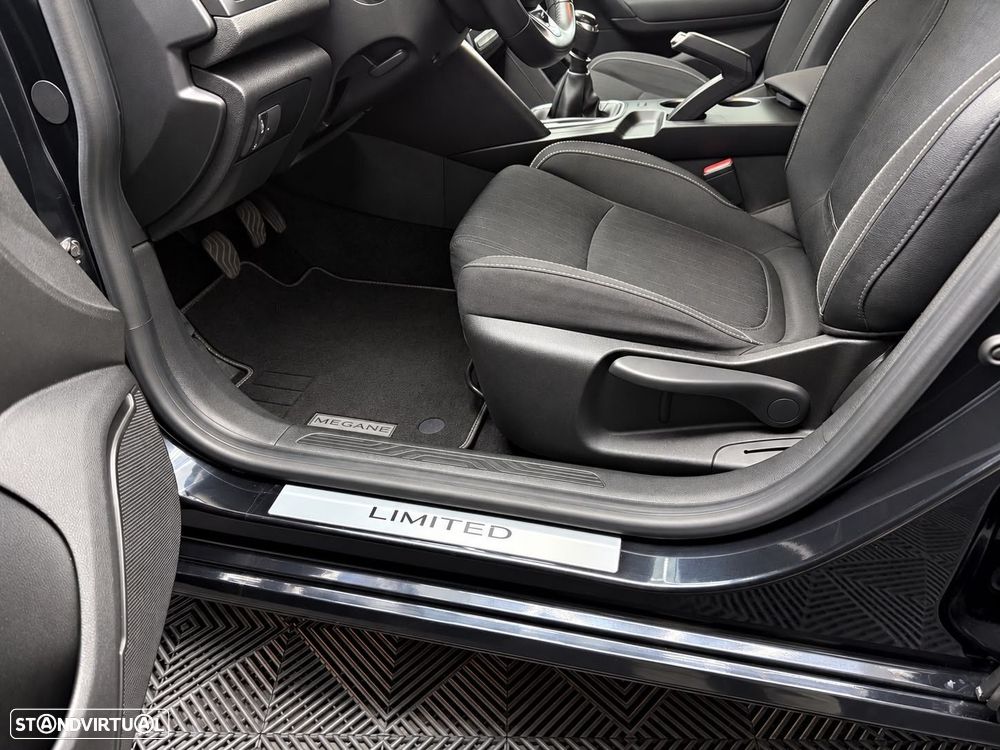 Renault Mégane Sport Tourer 1.5 Blue dCi Limited C/PM+Pneu - 24