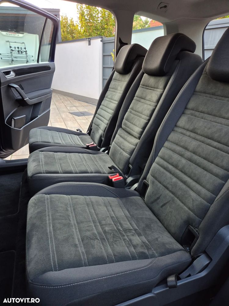 Volkswagen Touran 2.0 TDI Highline - 18