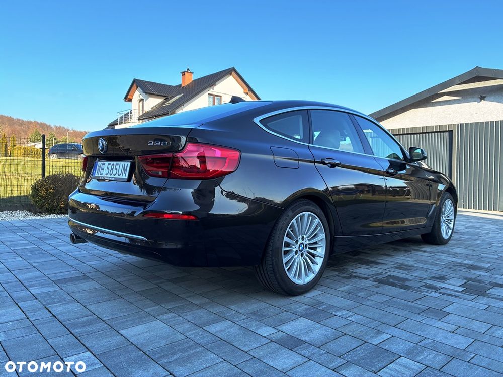 BMW 3GT 330i GPF Luxury Line - 13