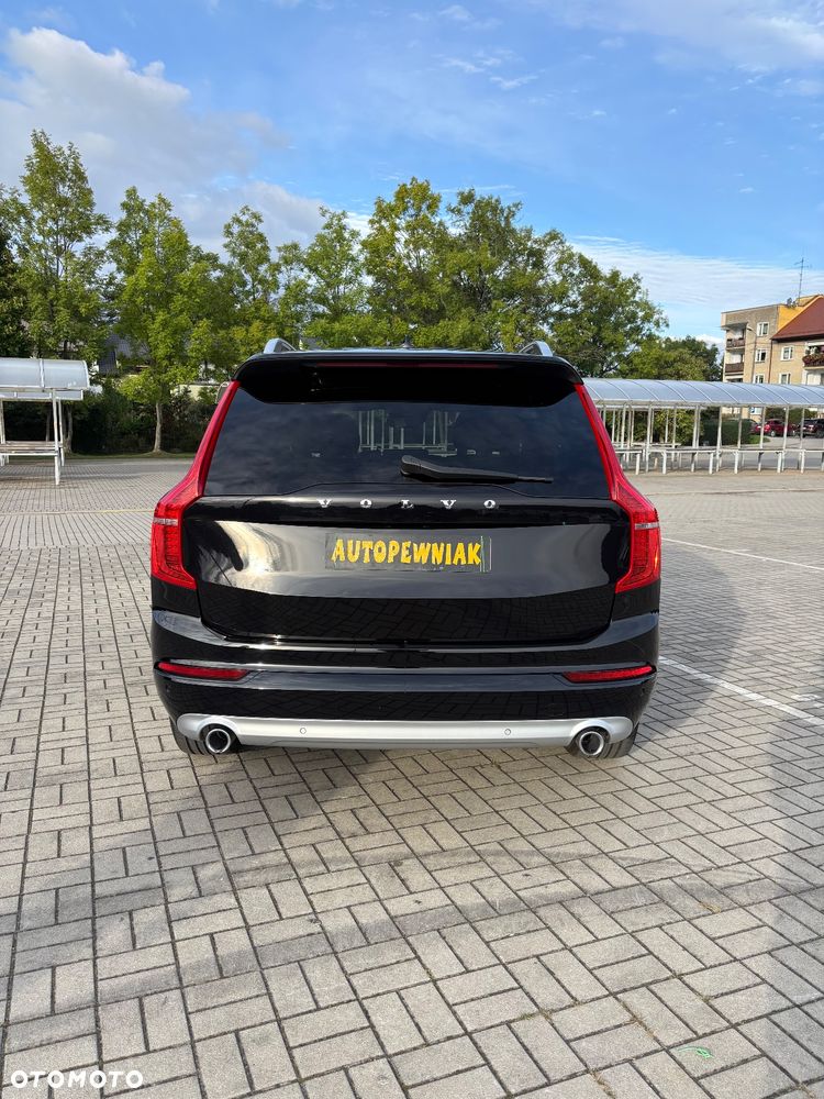 Volvo XC 90 D5 AWD Momentum - 3