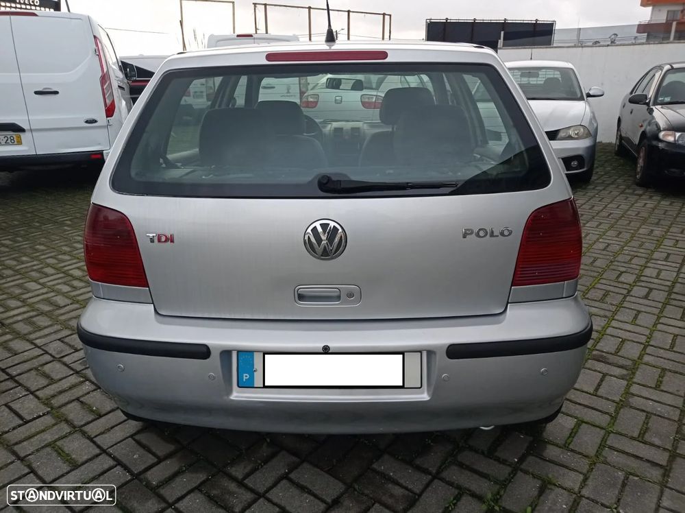 VW Polo 1.4 TDi Confortline ABS+AC - 2