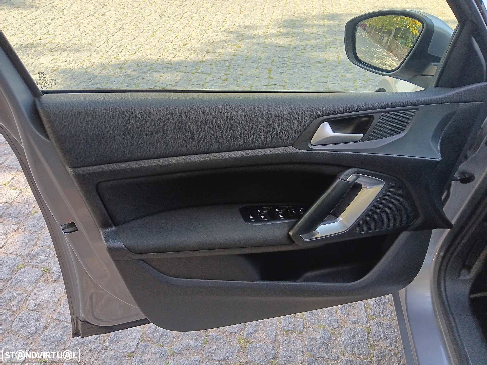 Peugeot 308 SW 1.6 BlueHDi Allure - 21