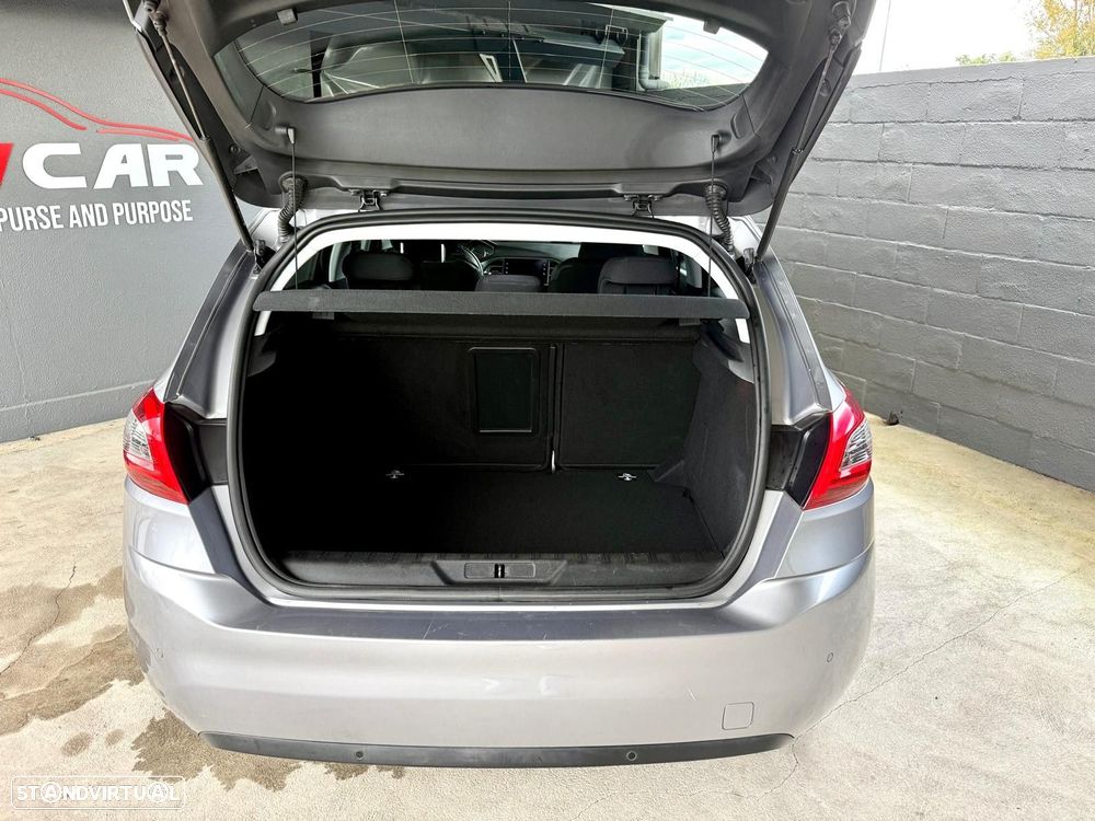 Peugeot 308 1.2 PureTech Allure - 7