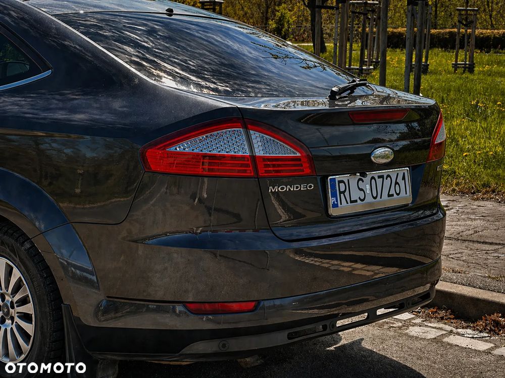 Ford Mondeo 1.8 TDCi Ghia - 5