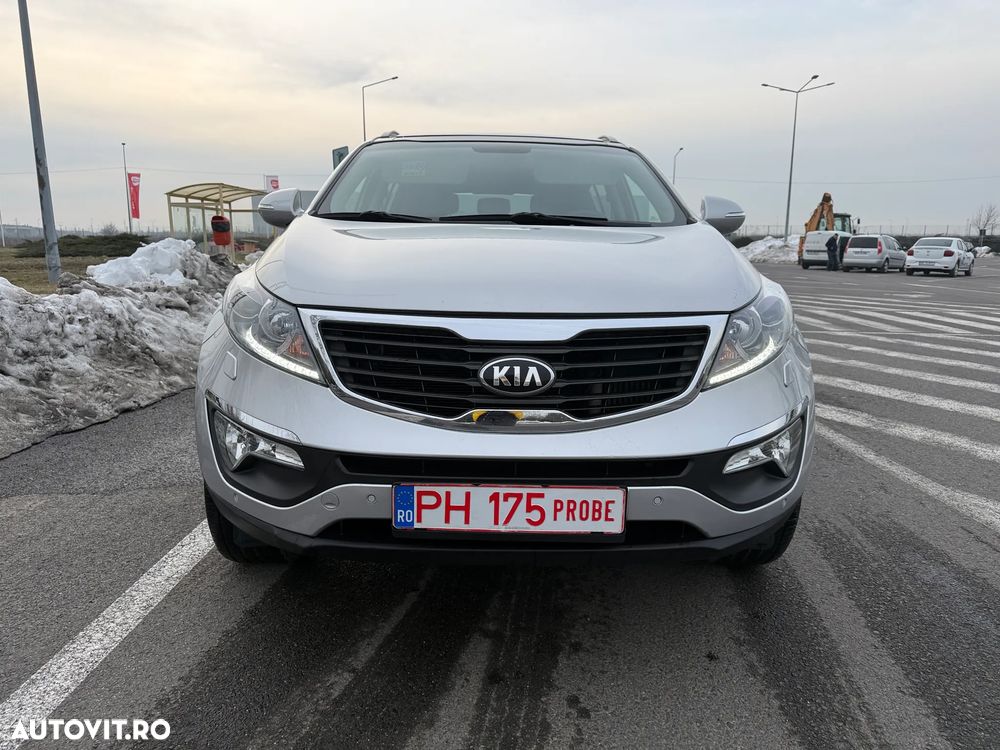 Kia Sportage 2.0 CRDI 4WD Automatik Vision - 2