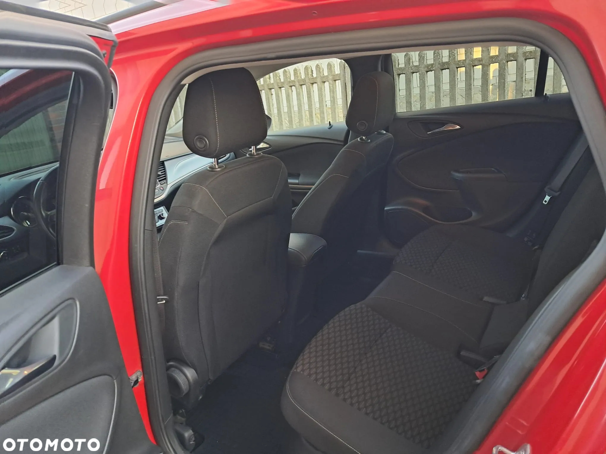 Opel Astra - 4