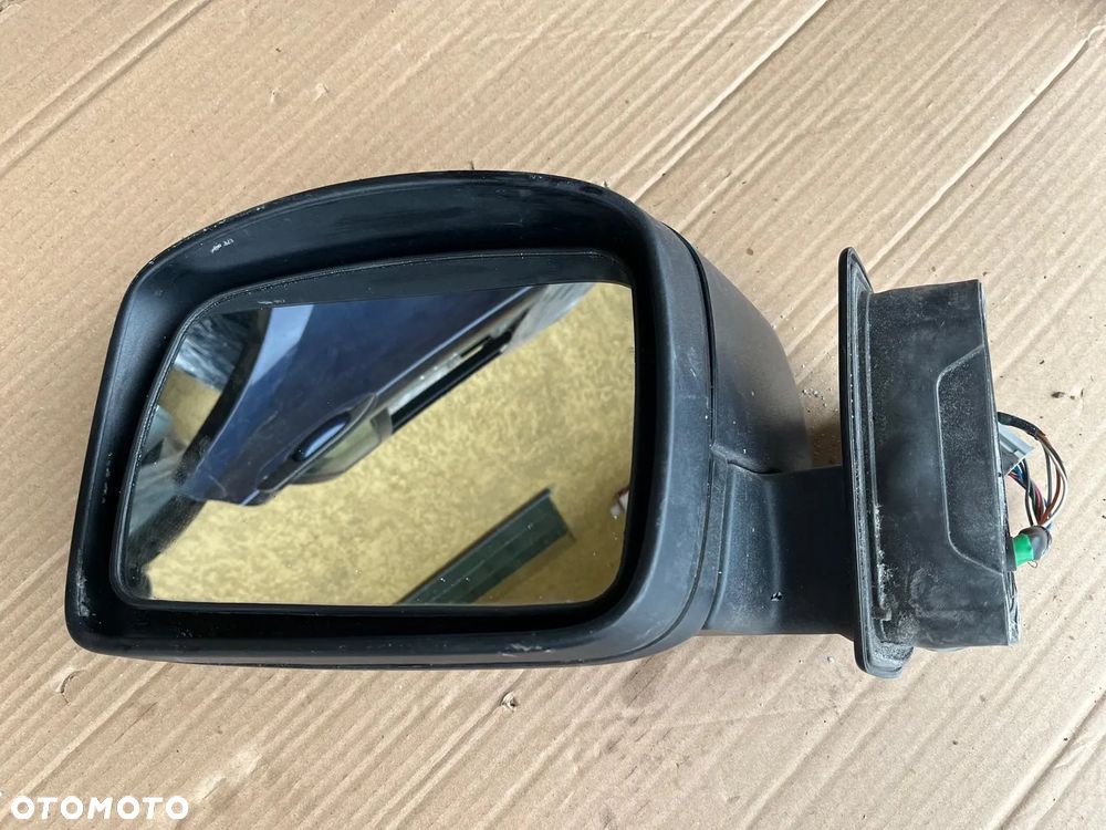 Lusterko zewnętrzne lewe Range Rover Sport L320 - 2
