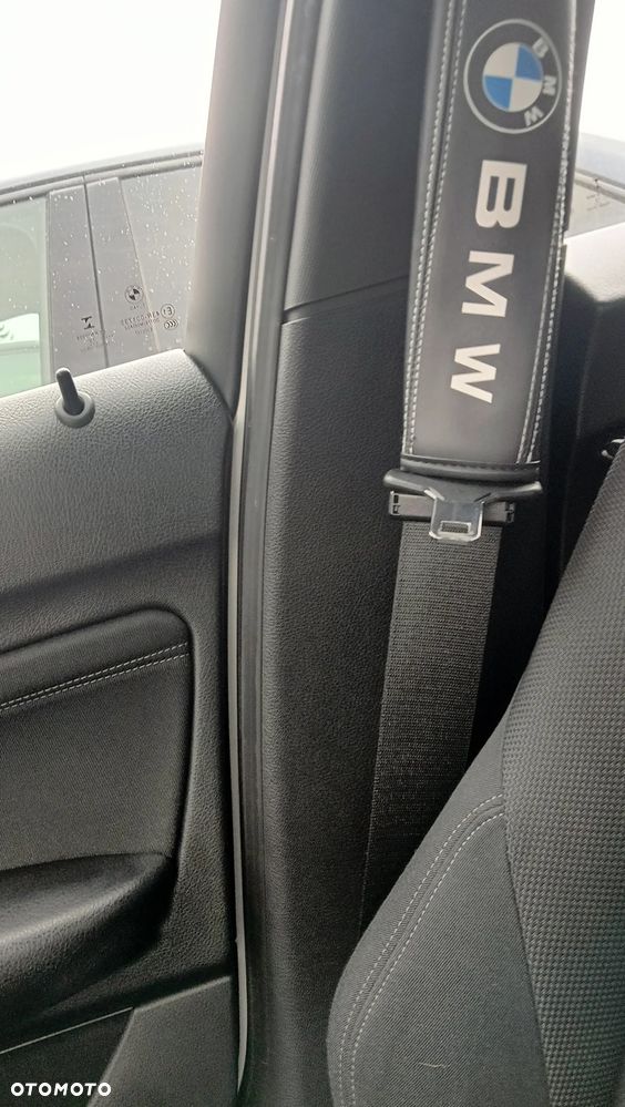 BMW Seria 1 118i Advantage - 12