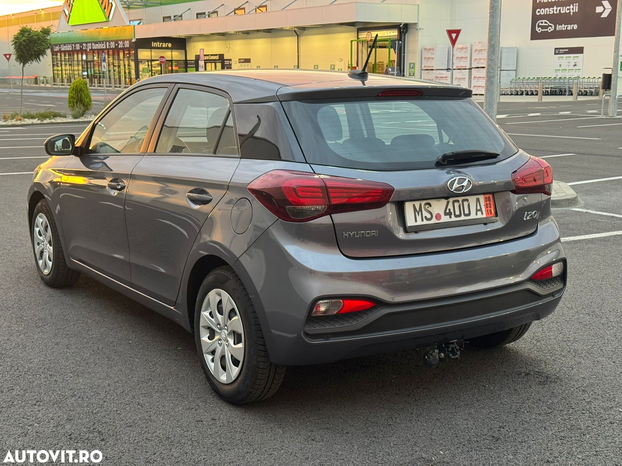 Hyundai i20 blue 1.4 Active Pure - 6