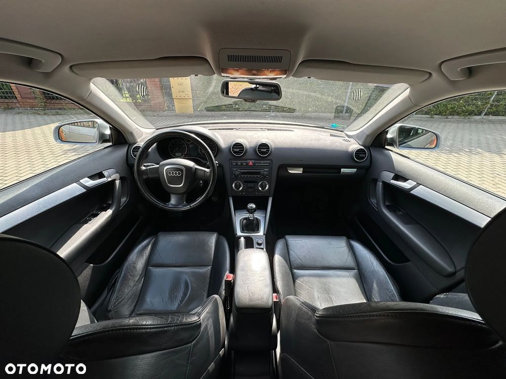 Audi A3 3-drzwiowe 2.0 TFSI quattro Ambition - 6