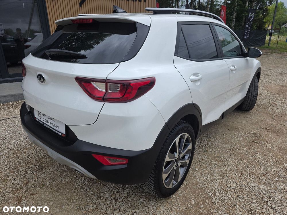 Kia Stonic - 5