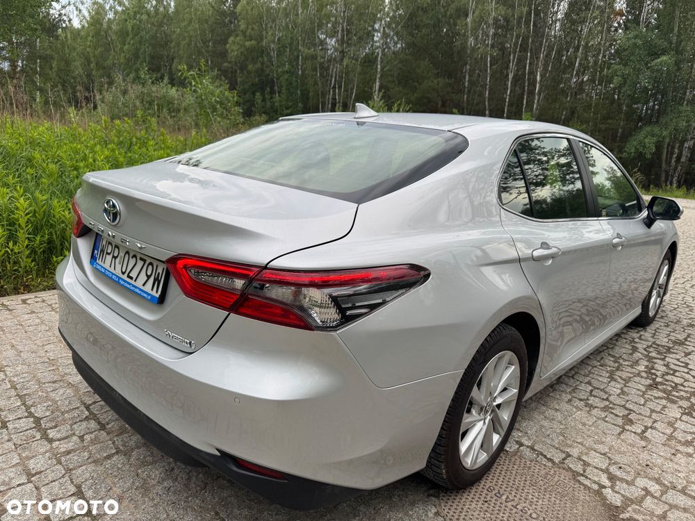 Toyota Camry 2.5 Hybrid Comfort CVT - 4
