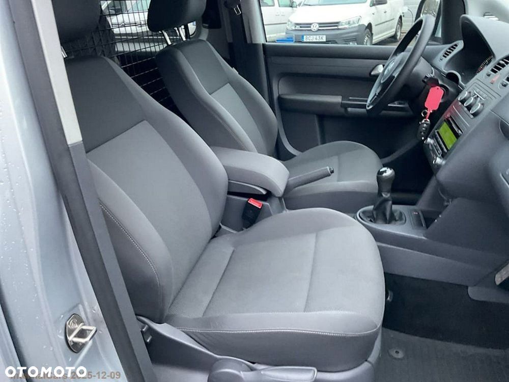 Volkswagen Caddy - 9