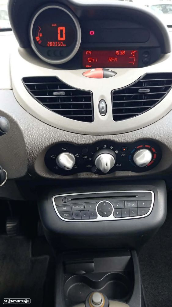 Renault Twingo 1.5 dCi Dynamique S - 10