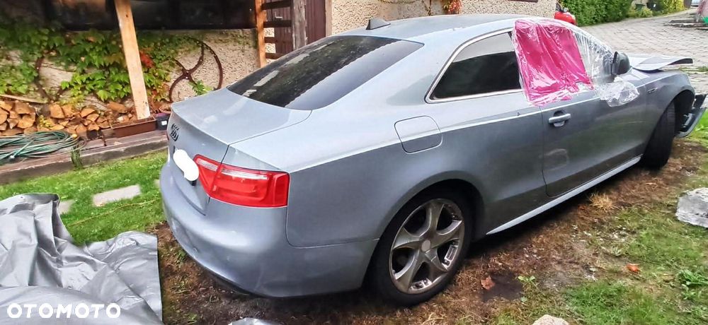 Audi A5 Coupé 2.0 TDI DPF - 9