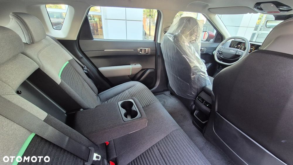 Kia EV4 81.4kWh Earth - 12