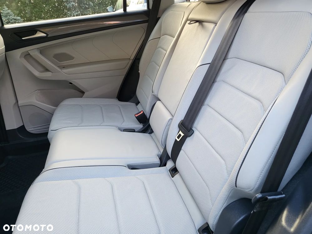 Volkswagen Tiguan Allspace - 24