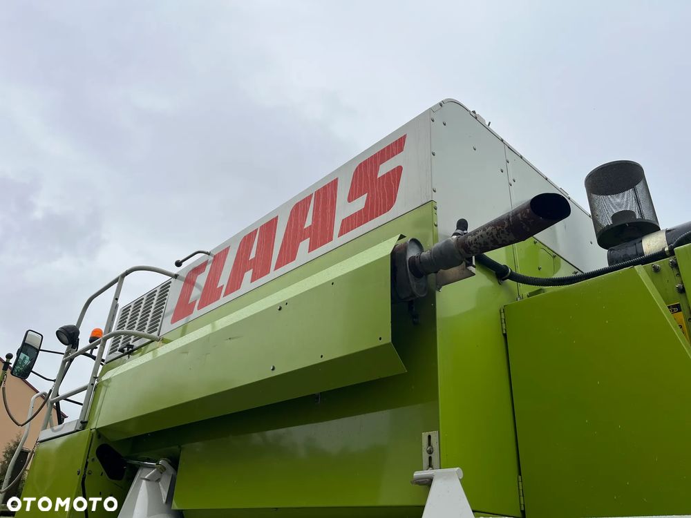Claas Dominator 98 VX - 17