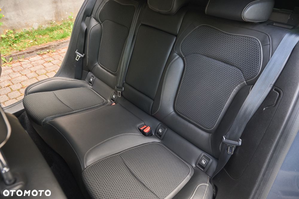 Renault Megane TCe 140 GPF BOSE EDITION - 26