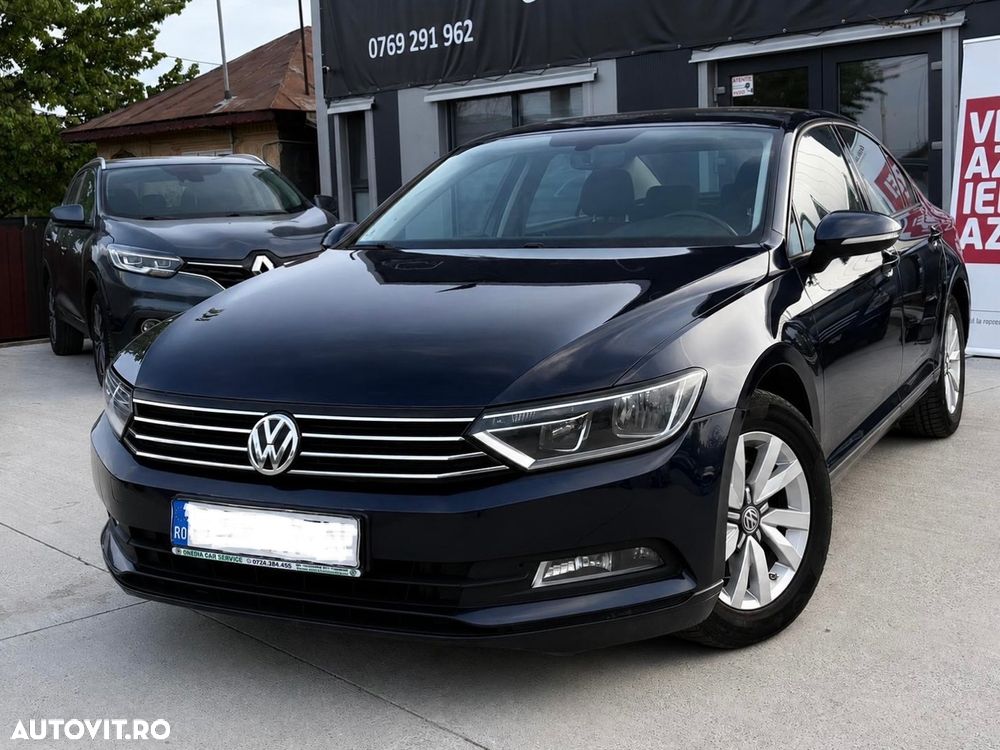 Volkswagen Passat 1.6 TDI BlueMotion Technology Comfortline - 2